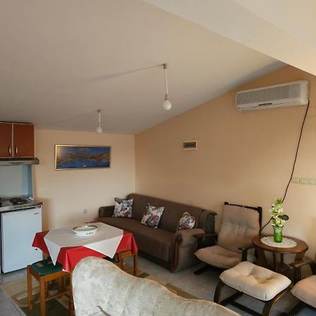 Apartment Odmor Bar Exterior foto
